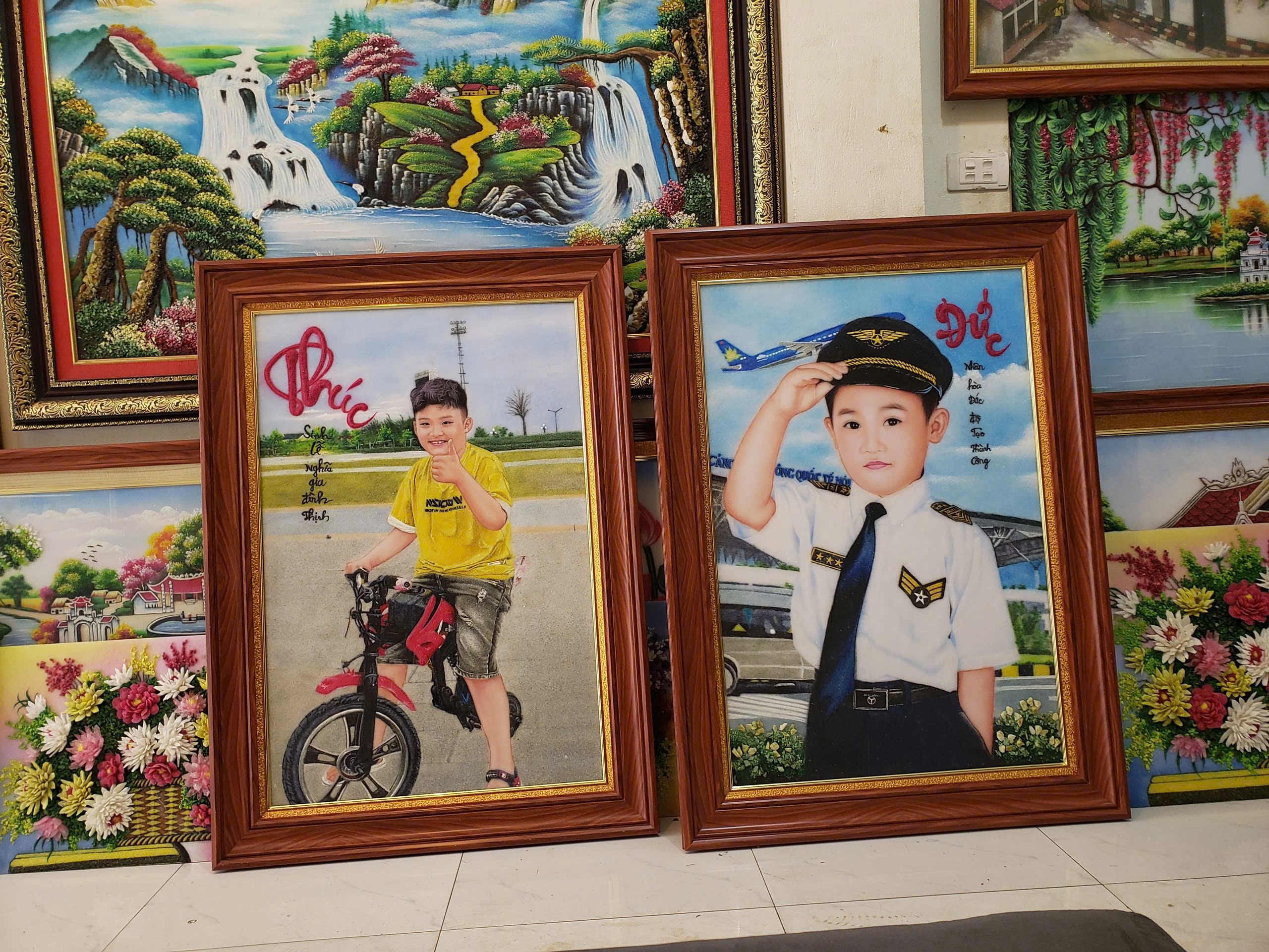 Tranh đá quý chân dung V244