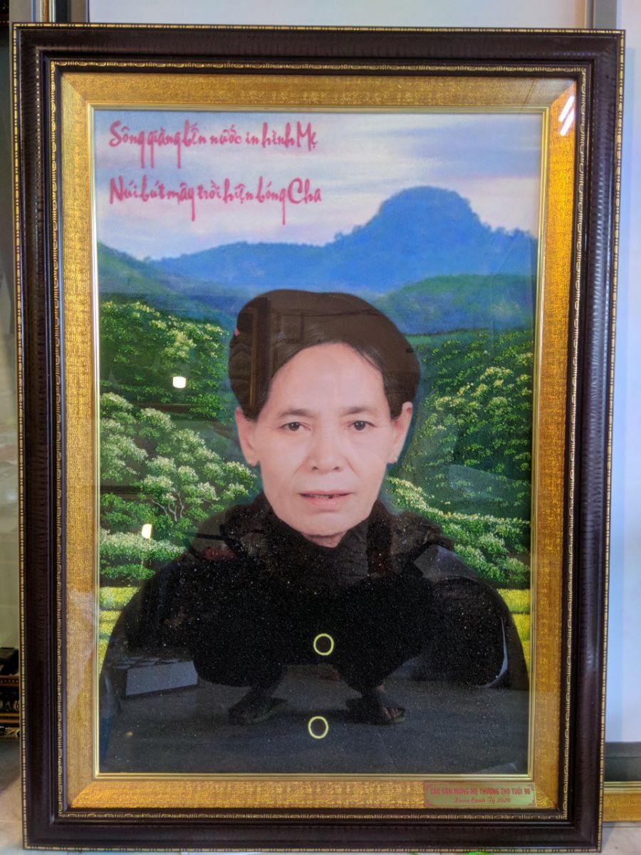 Tranh đá quý chân dung