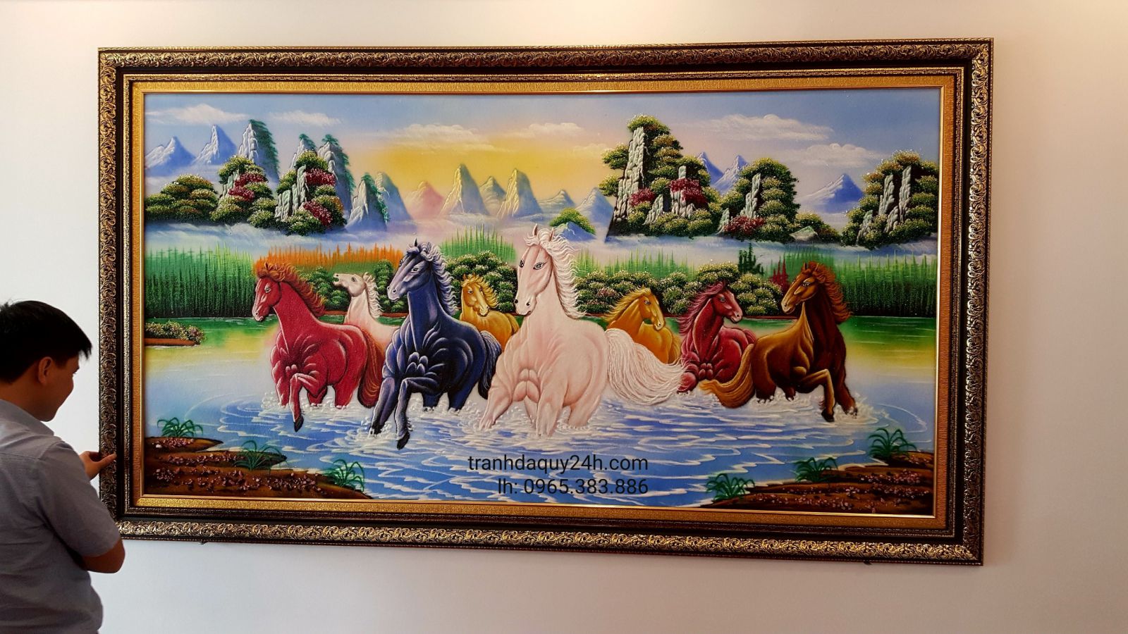 Tranh đá quý bát mã truy phong