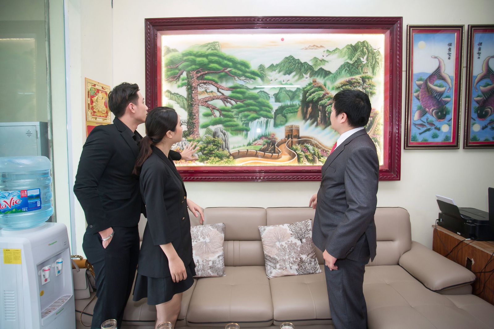 Tranh đá quý văn phòng