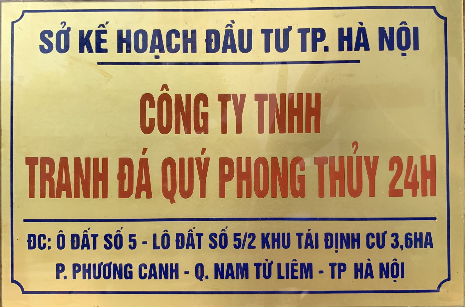 Công ty sản xuất tranh đá quý