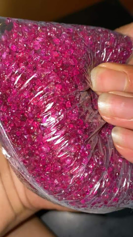 RUBY TIỀN TỶ