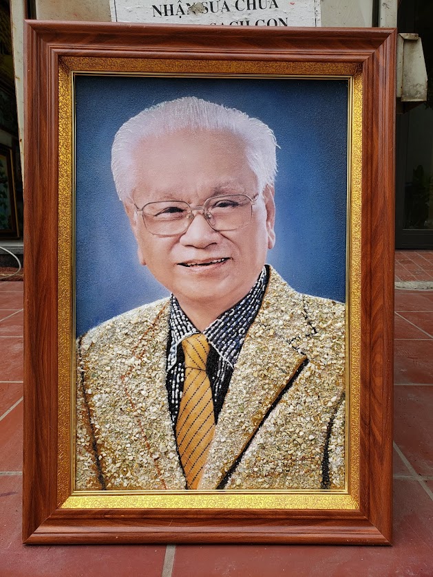 tranh chân dung đá quý