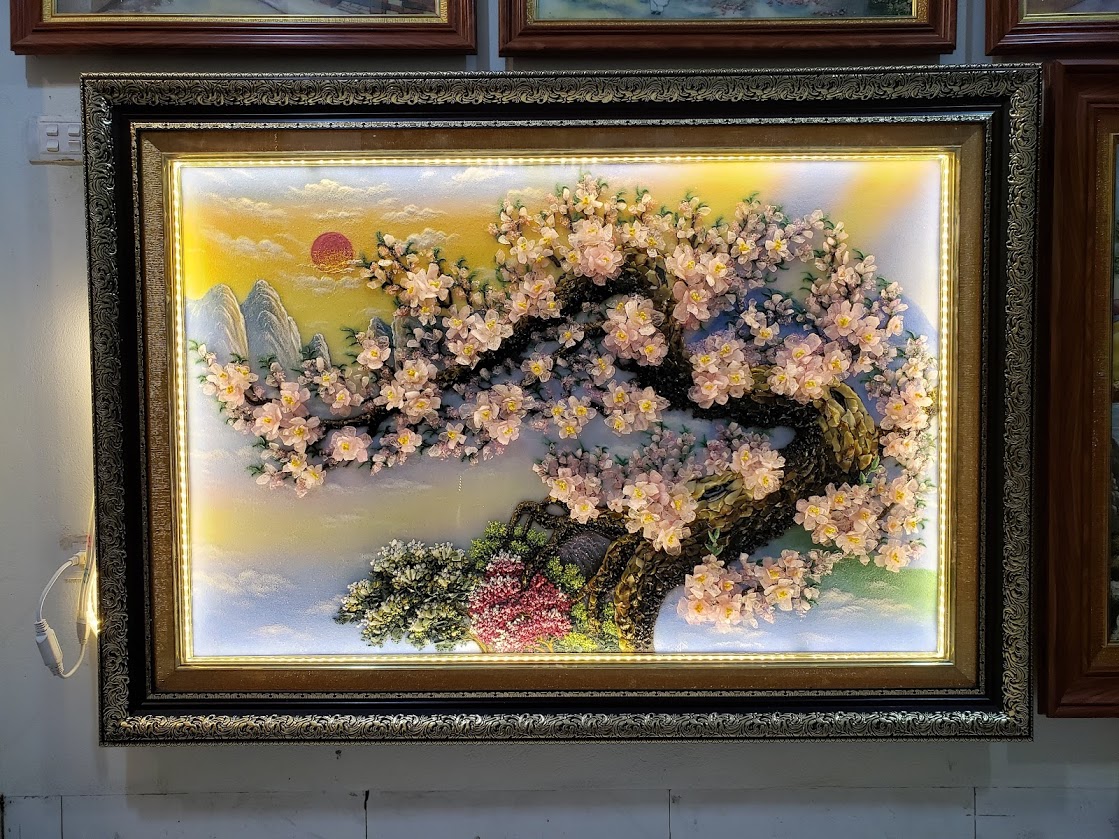 tranh đá quý đào phai