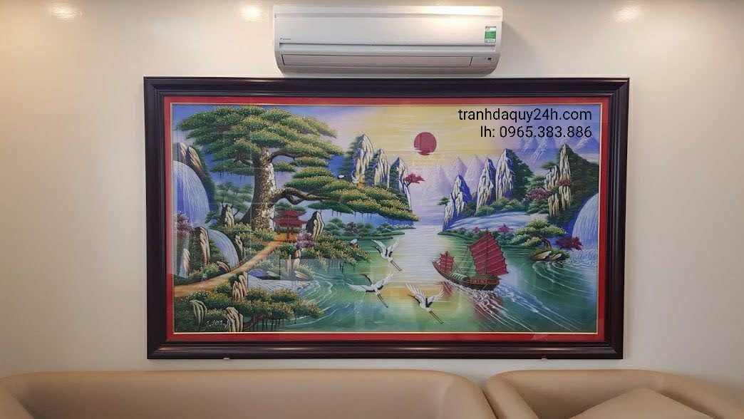 tranh tùng nghênh khách