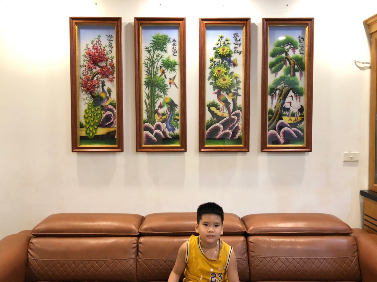 Tranh đá quý tứ quý T304