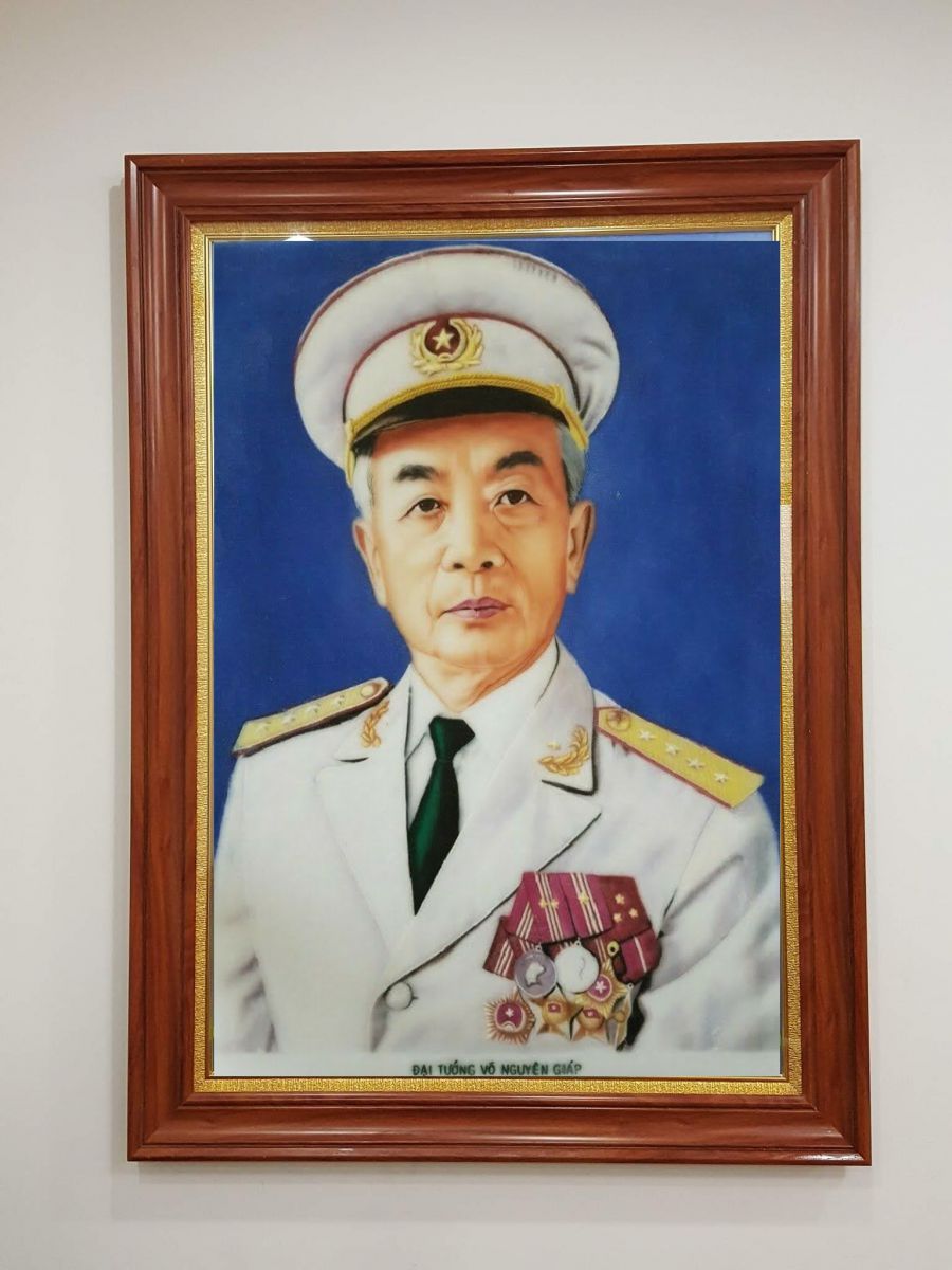 TRANH VÕ NGUYÊN GIÁP
