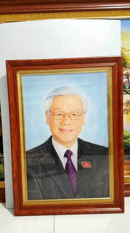 TRANH ĐÁ QUÝ CHÂN DUNG